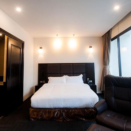 Sakura Hotel Hanoi Room photo
